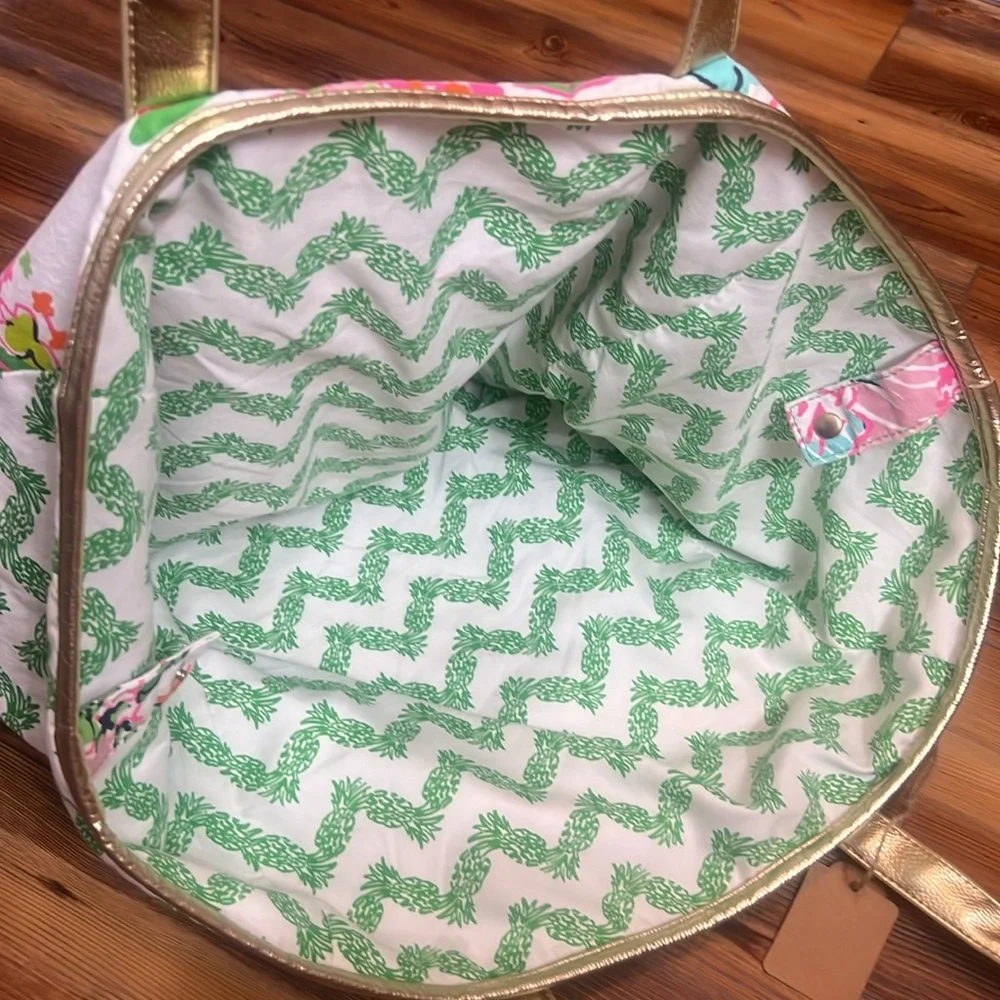 Lilly Pulitzer tote - Picture 2 of 5